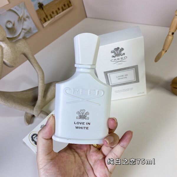 Pure White Blossom Women's Perfume 75ml Pure White Blossom Women's Perfume 75ml elegant floral fragrance for women