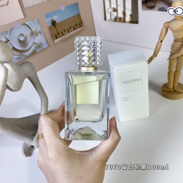 Dream Analysis Series-7070 White Outline 100ml