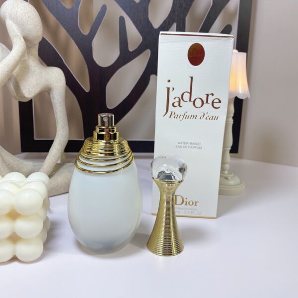 4 New J'adore Pure Eau de Parfum 100ml