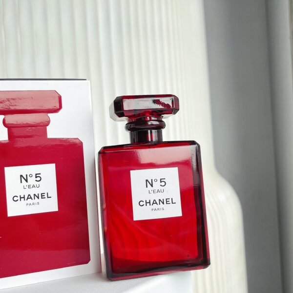 18 Limited Edition Red N5 Perfume Light Fragrance 100ml