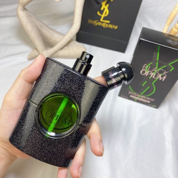 2022 Limited Edition Green Velvet Eau de Parfum 75ml