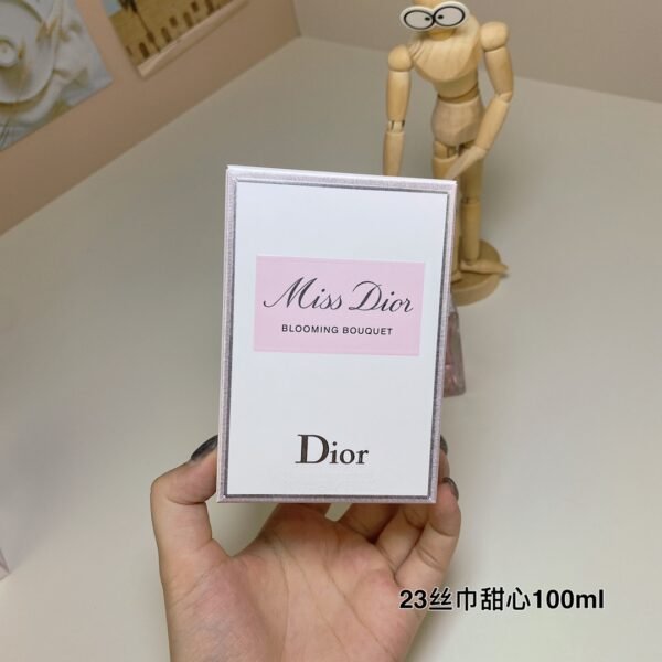 Haute couture dress ribbon 23rd edition sweetheart lady perfume 100ml