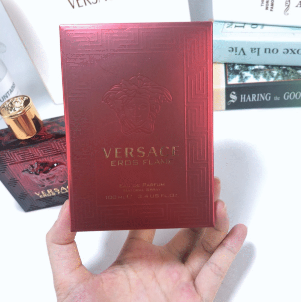 6 Red Flame Signature Eau de Parfum 100ml
