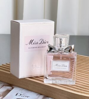 6 Flower perfume specifications: 50ml