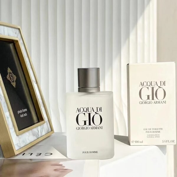 10 Love Water Eau de Toilette for Men 100ml
