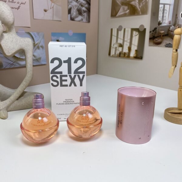CH 212 Sexy, 2004 100ml