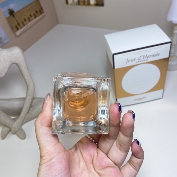 Light of Light Pure Fragrance 85ml