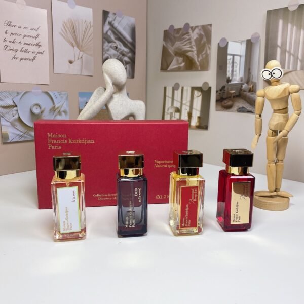 Ji'an flat box gift box four-piece set! 4 pieces * 35ml