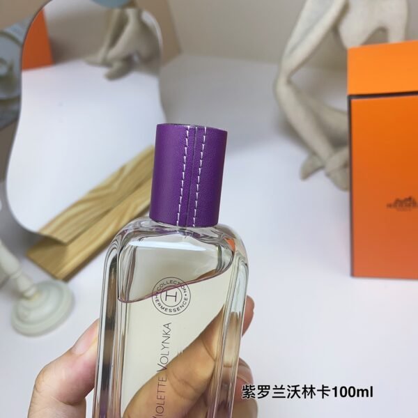 Violet Wolinka 100ml