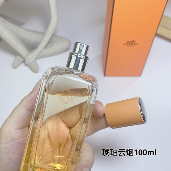 4 Amber Cloud 100ml