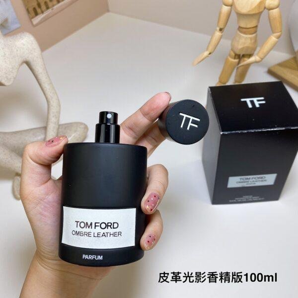 Light and Shadow Leather Fragrance Edition 100ml