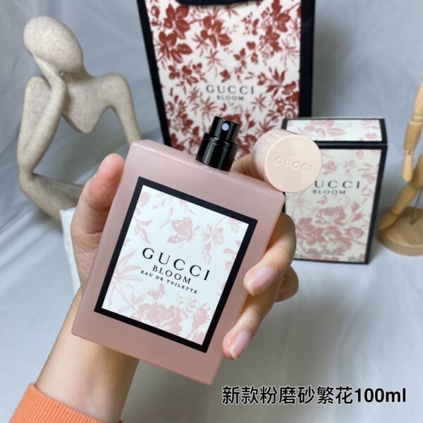 Huayue Matte Powder Floral Eau de Toilette 100ml