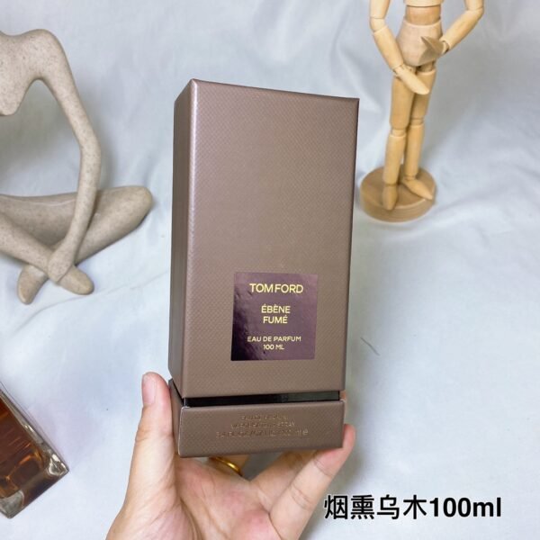 6 Smoked Oud 100ml