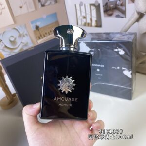 03 Memoir Man, 2010, 100ml