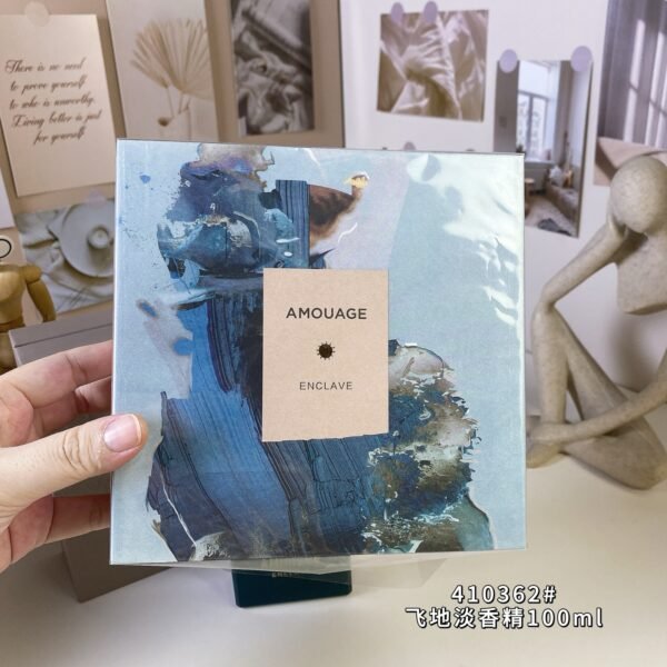 05 Enclave, 2020 Enclave Eau de Parfum 100ml