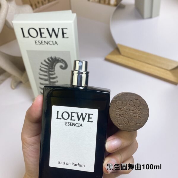 ESENCIA Black Waltz EDP
