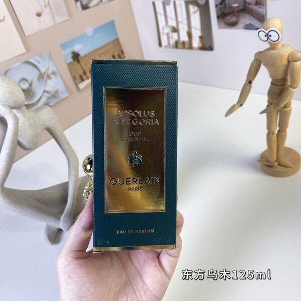 Oud Essentiel, 2024 , 125ml