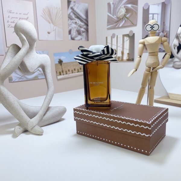 6 Gingerbread Limited Edition 100ml