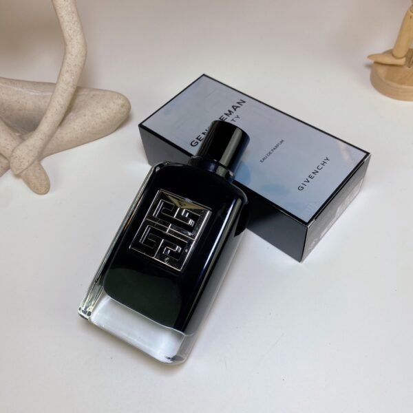 Gentleman Society,2023 , 100ml