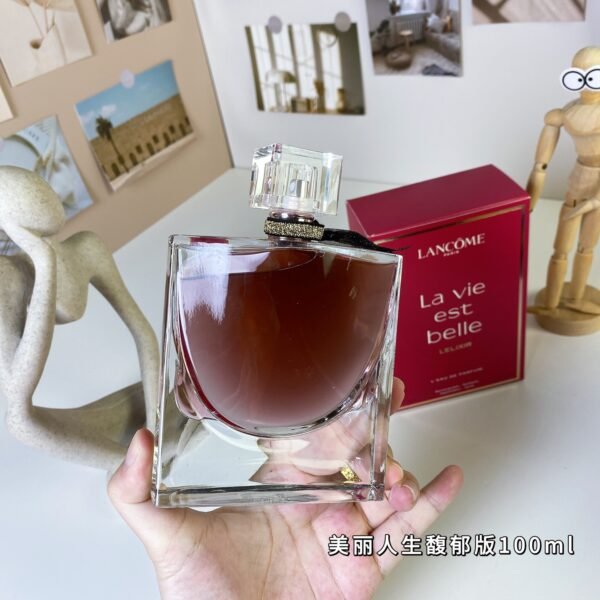 Velvet Berry Cocoa Floral Eau de Parfum 100ml with sweet berry and cocoa floral fragrance notes