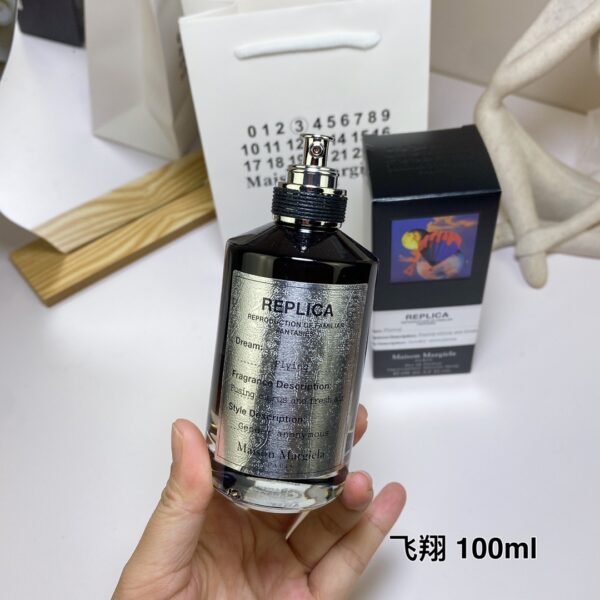 Maison Margiela REPLICA Flying Black Bottle Eau de Parfum 100ml woody aromatic fragrance