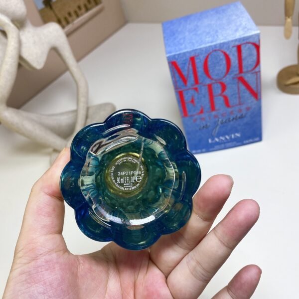 Modern Princess in Jeans, 2024, 90ml