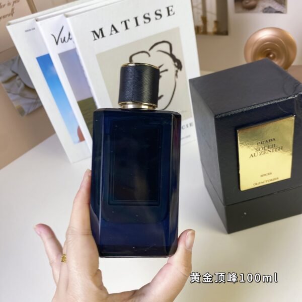 A4 Mirages Soleil au Zenith, 2017 , 100ML