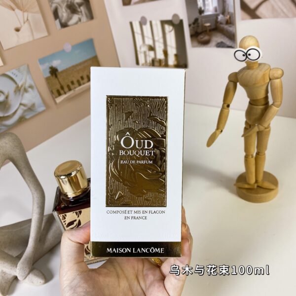A4 Oud Bouquet, 2016,Floral Agarwood (Oud and Bouquet) 100ML