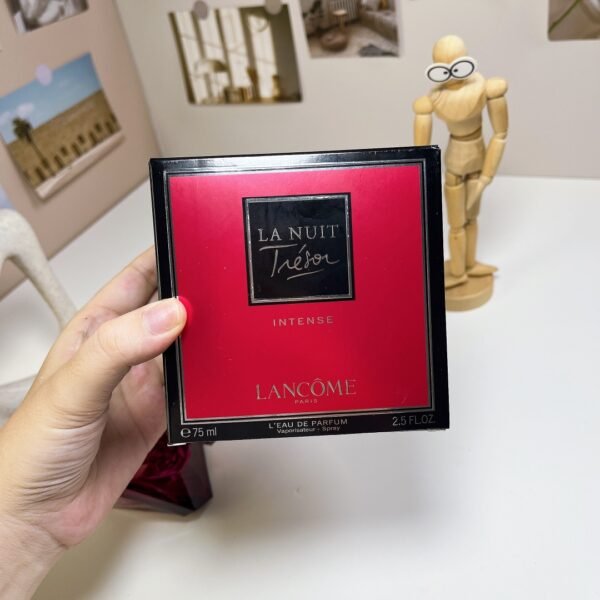 A4 La Nuit Trésor Intense, 2022 Brilliant Night Intense Edition 75ml