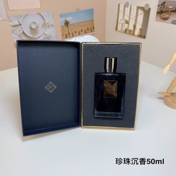 A5 Pearl Agarwood 50ml