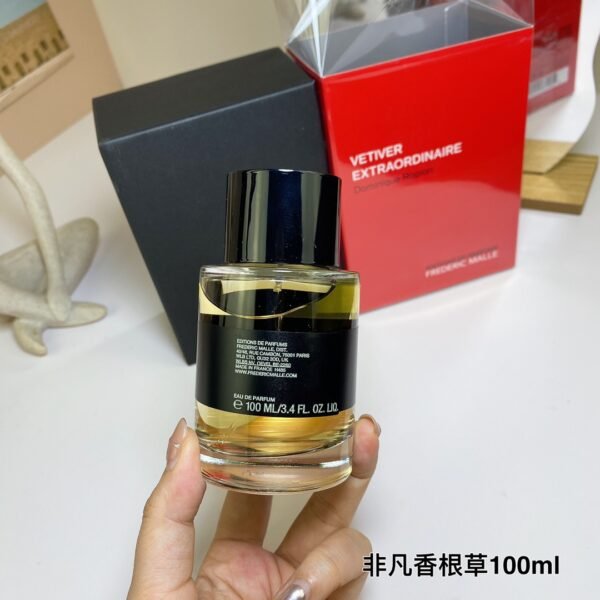 Vetiver Extraordinaire, 2002 Unruly Vetiver 100ml