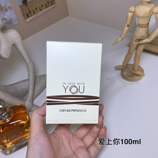 A6 Emporio Armani In Love With You,2019,100ML