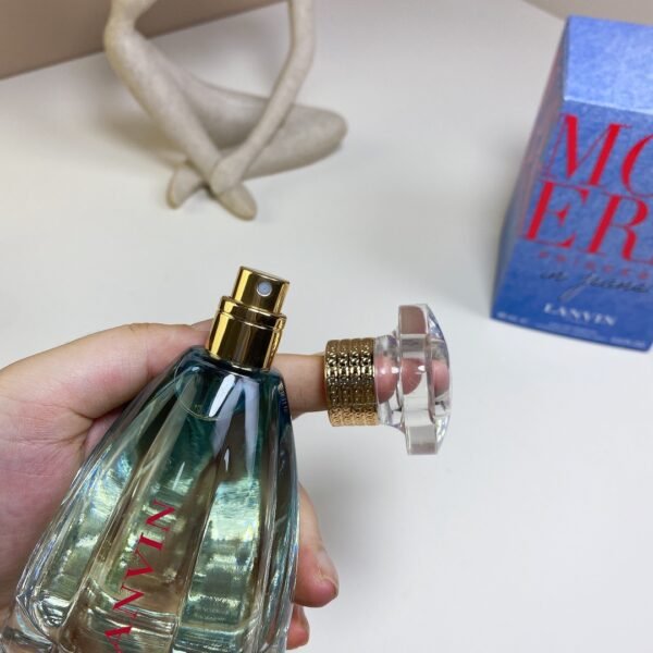 Modern Princess in Jeans, 2024, 90ml