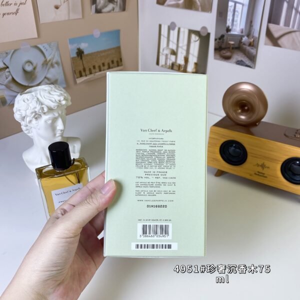 A8 Precious Oud, 2011, 75ML