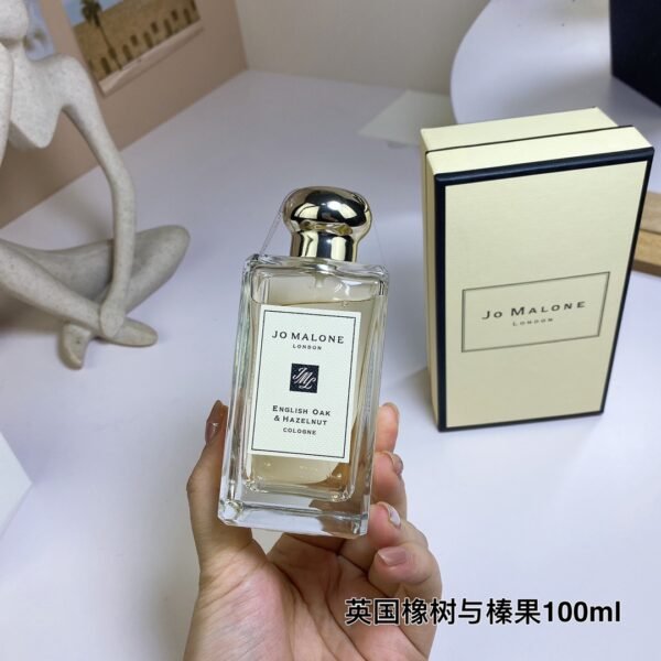 English Oak Hazelnut,2017,100ml