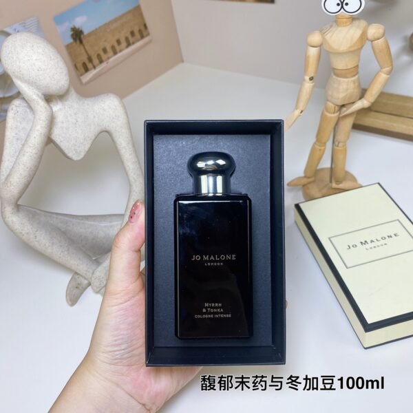 B3 Amber Tonka Velvet Eau de Parfum 100ml