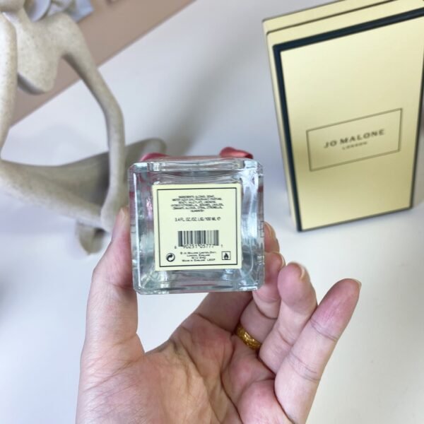 B5 Silky Blossom Garden Eau de Parfum 100ml