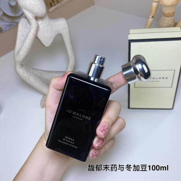 B6 Amber Tonka Velvet Eau de Parfum 100ml