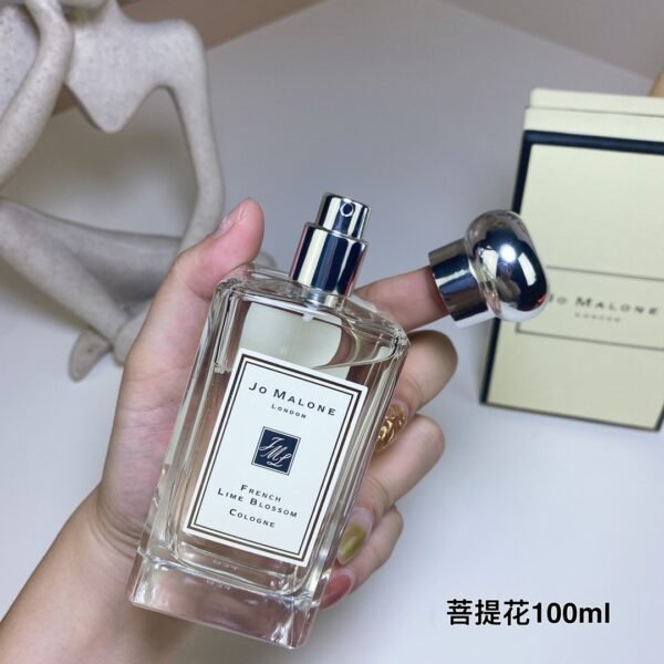 B7 French Lime Blossom,1995,100ml