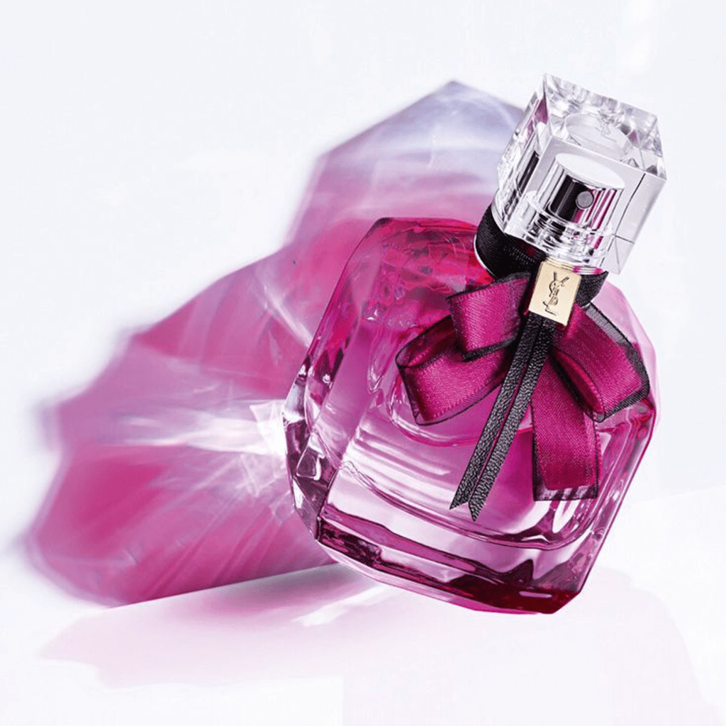 YSL Mon Paris Intensément Eau de Parfum for Women – Rich Floral Fragrance with Vanilla, Patchouli and Woody Notes
